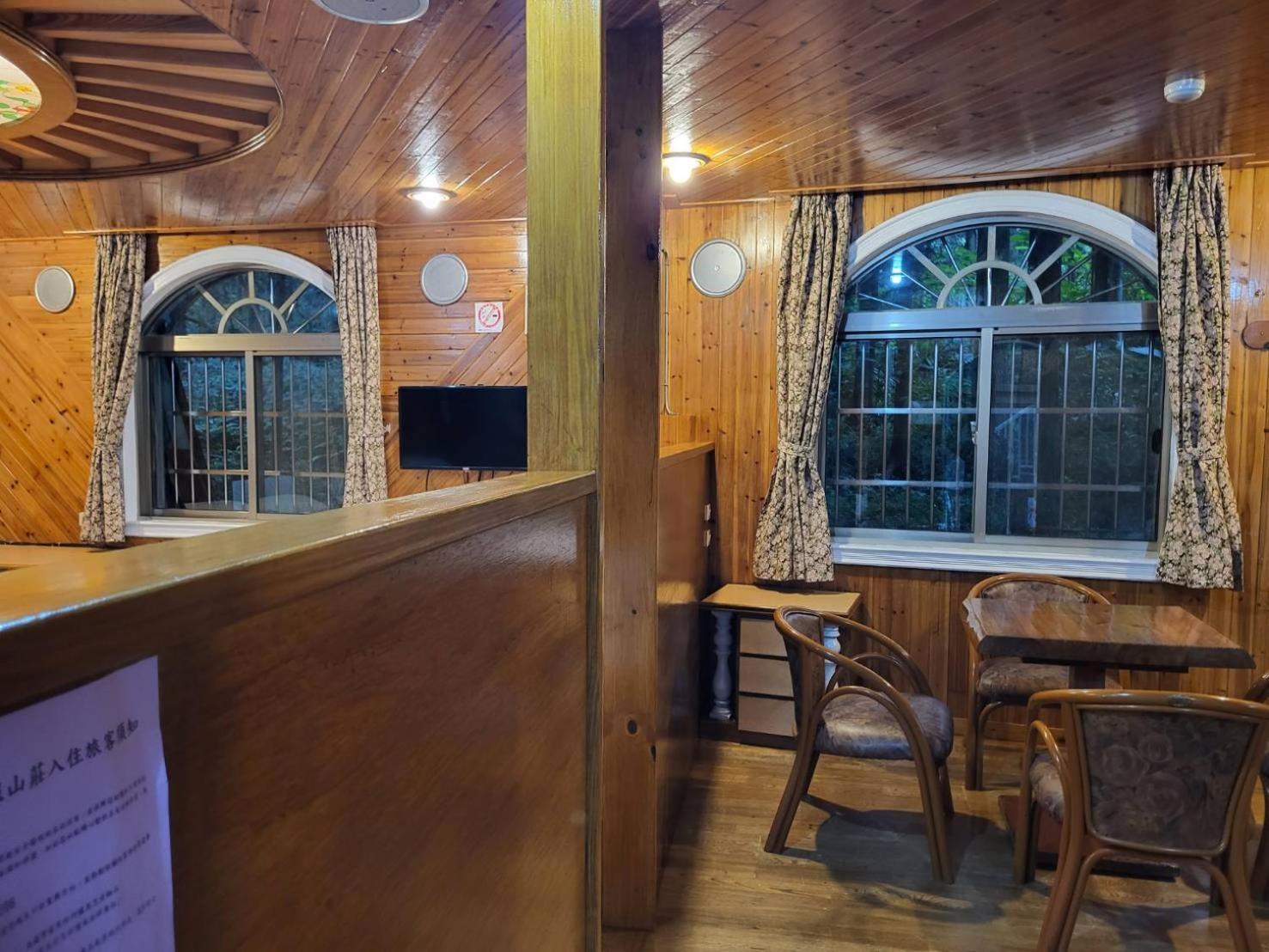 Gemlu Villa Lugu Bagian luar foto