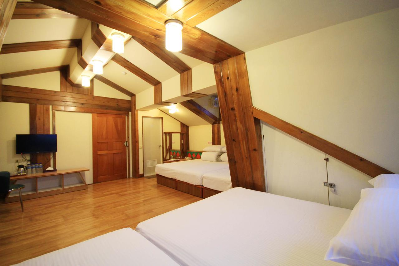 Gemlu Villa Lugu Bagian luar foto